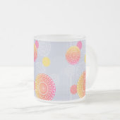 Tasse Givré Mandala vibré rose jaune aléatoire (Devant droit)