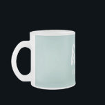 Tasse Givré Moderne Minimale Vert Et Blanc Bonjour Et Vous Nom<br><div class="desc">Moderne Minimale Vert Et Blanc Bonjour Et Vous Nom</div>