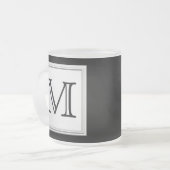 Tasse Givré Monogramme fait sur commande imprimé. Gris noir et (Devant gauche)