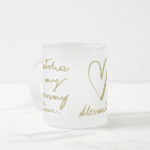 Tasse Givré Nom personnalisé Maman Matcha Thé Or Script Coeur (Devant gauche)