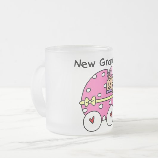 Tasse Givré Nouveaux T-shirts et cadeaux de grand-maman de (Devant gauche)