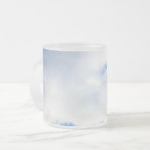 Tasse Givré Nuages blancs et ciel bleu (Devant gauche)