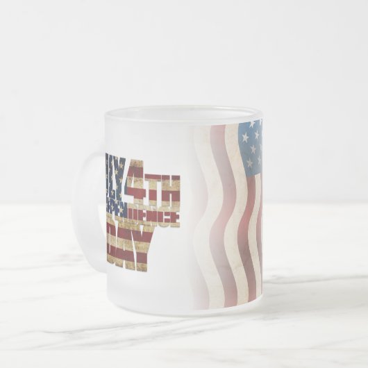 Tasse Givré Patriotique Juillet 4 (Devant gauche)