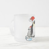 Tasse Givré Pingouin d'empereur de Père Noël (Devant gauche)