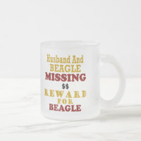 Récompense absente de beagle et de mari pour le