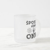 Tasse Givré Spooky Vibes Only-67293 Hoodie (Devant droit)