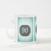 Tasse Givré Style bleu ajouter nom 90e Anniversaire design (Gauche)