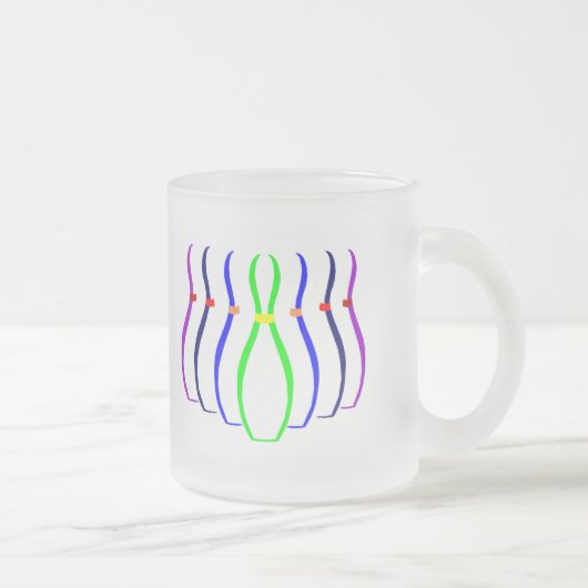 Tasse Givré T-shirts et cadeaux Bowling Pins. (Droit)