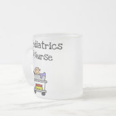 Tasse Givré T-shirts et cadeaux d'infirmière de pédiatrie (Devant gauche)