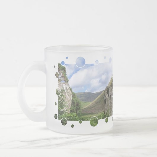 TASSE GIVRÉ VUES DES ALLES (Gauche)