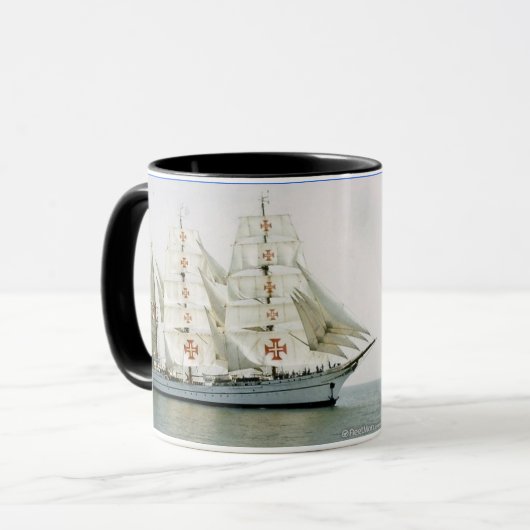 Tasse grande portugaise de bateau de Sagres (Devant gauche)