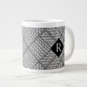 TASSE GRISE EN MAILLE ARGYLE + Initiale II (Devant droit)