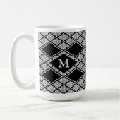 Tasse haute en tricot ARGYLE NOIR + Initiale (Gauche)