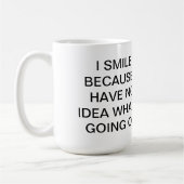 Tasse heureuse de citation drôle (Gauche)