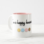 Tasse heureuse de femmes au foyer (Devant gauche)