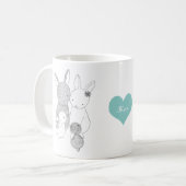 Tasse heureuse de mère d'amour de famille de lapin (Devant gauche)