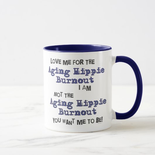 Tasse hippie vieillissante de burn-out (Droite)
