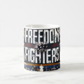 Tasse hors de la ville de combattants de liberté (Centre)