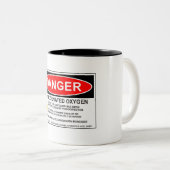 Tasse hydrogénée 1 de l'oxygène (Devant droit)