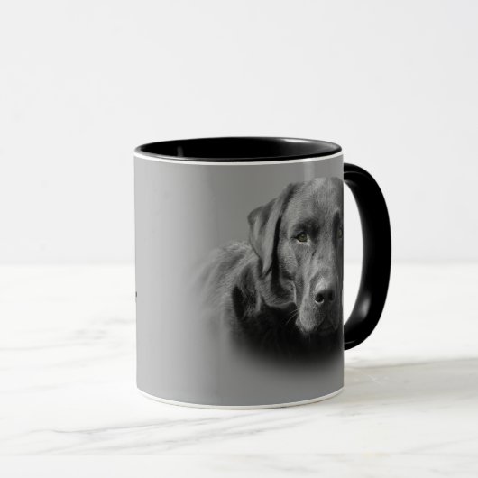 Tasse impressionnante de labrador retriever (Devant droit)
