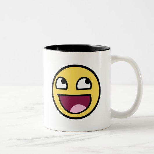 Tasse impressionnante de visage (Droit)