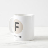 Tasse initiale moderne – Design “F est pour [Nom]” (Devant gauche)