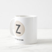 Tasse initiale moderne – Design “Z est pour [Nom]” (Devant gauche)