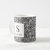Tasse initiale monochrome zèbre noir et blanc clas (Devant gauche)