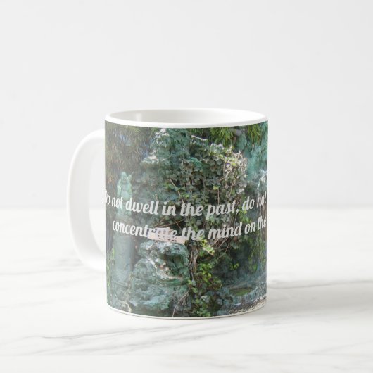 Tasse inspirée bouddhiste (Devant gauche)