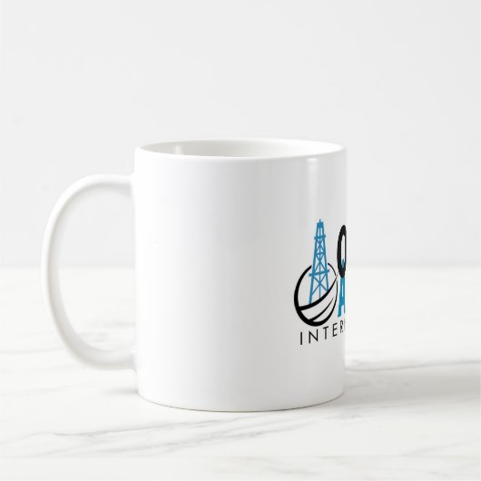 Tasse internationale de logo d'OGA (Gauche)