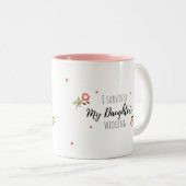 Tasse 'J'ai Survécu au Mariage de Ma Fille' (Devant droit)