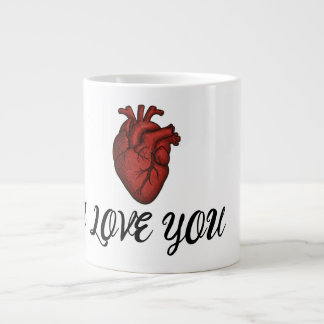 Tasse « Je t'aime » avec un cœur anatomique 