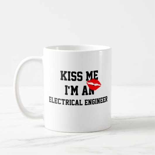 Tasse Kiss Me Im An Electrical Engineer (Gauche)