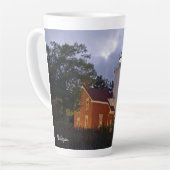 Tasse Latte 40 Mile Point Lighthouse crépuscule tresse (Angle gauche)