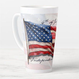 Tasse Latte 4 juillet - Célébrer avec le drapeau américain