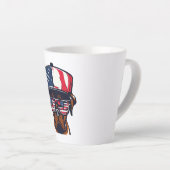 Tasse Latte 4 juillet de chien de boxe (Angle droit)