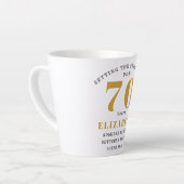 Tasse Latte 70e anniversaire Elegant Chic Modèle Nom et messag (Angle gauche)