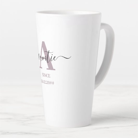 Tasse Latte A est pour Tante Elegant Script Monogram Mauve (Angle droit)