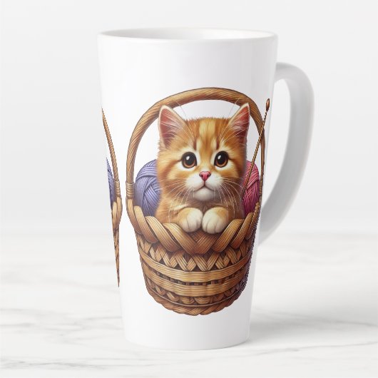 Tasse Latte adorable chaton orange en panier avec fils (Angle droit)