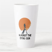 Tasse Latte Against the Dying Sun, Sanding with the Sun Peak  (Devant)