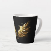Tasse Latte Ailes d'ange dorées sur fond noir (Angle droit)