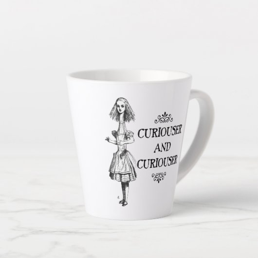 Tasse Latte Alice - Curieux et curieux (Angle droit)