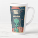 Tasse Latte Alien UFO de nom personnalisé<br><div class="desc">Voir mon magasin pour plus d'objets OVNI.</div>