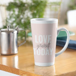 Tasse Latte Amour Positif Vous-Même Aujourd'Hui Citation Paste<br><div class="desc">Amour Positif Vous-Même Aujourd'Hui Citation Pastel Rose</div>