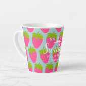 Tasse Latte Aqua aux fraises (Angle gauche)