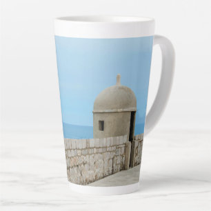 Tasse Latte Aquarelle peinture de la muraille de Dubrovnik