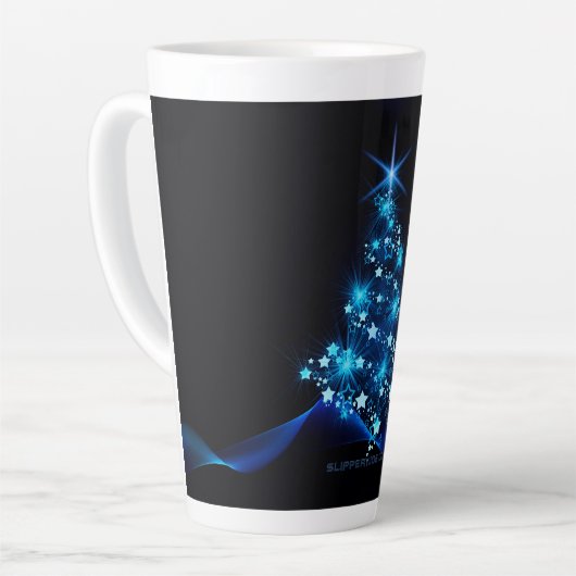 Tasse Latte arbre de Noël stylisé SlipperyJoe bleu brillant s (Angle gauche)