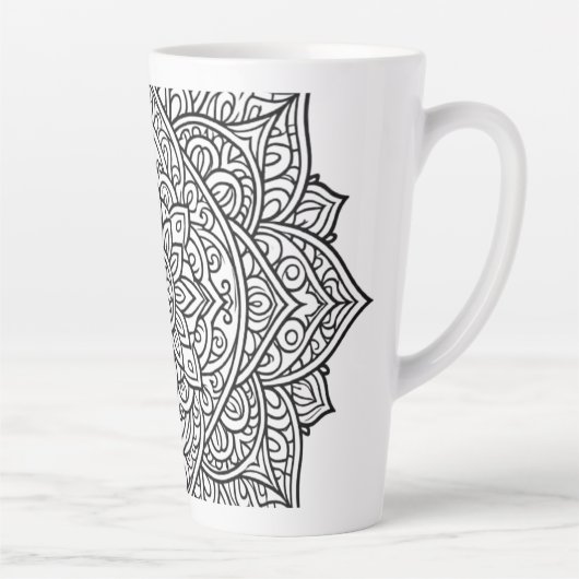 Tasse Latte Art mandala aux lignes noires complexes (Droite)