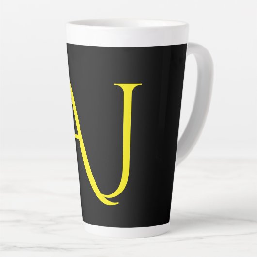 Tasse Latte Attractive Monogram Yellow Black Modern Minimalist (Angle droit)
