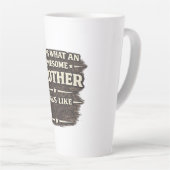 Tasse Latte Awesome Brother Looks Like – Funny Quote Design (Angle droit)